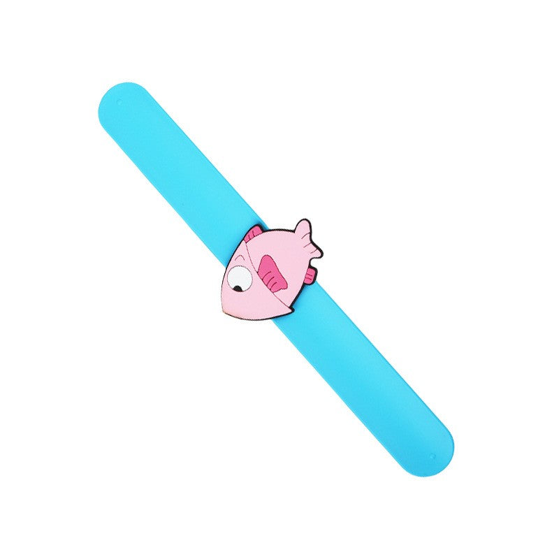 Cartoon marine creatures popping circle