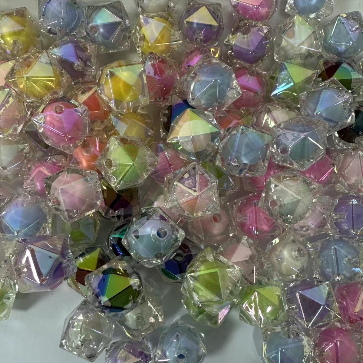 Water cube polygonal diamond shaped acrylic beads