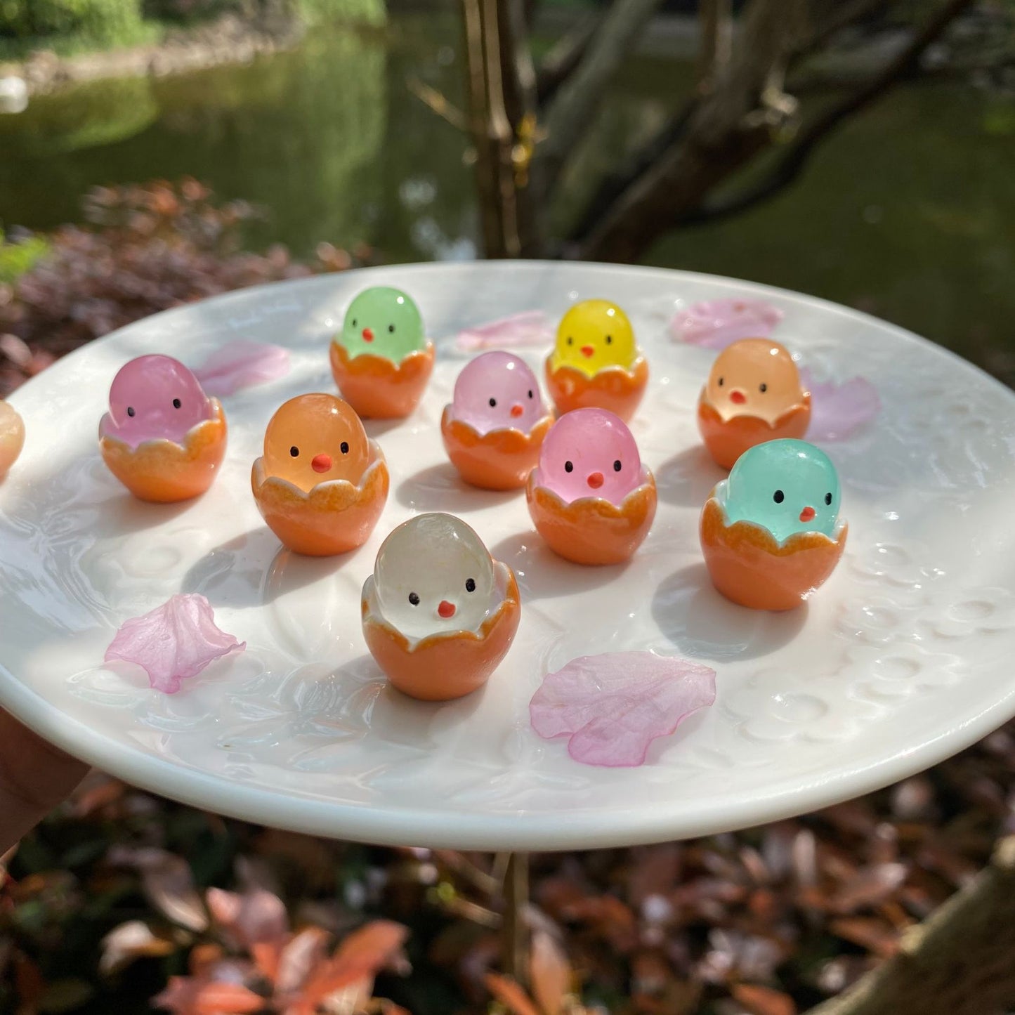 Luminous hatching chicken