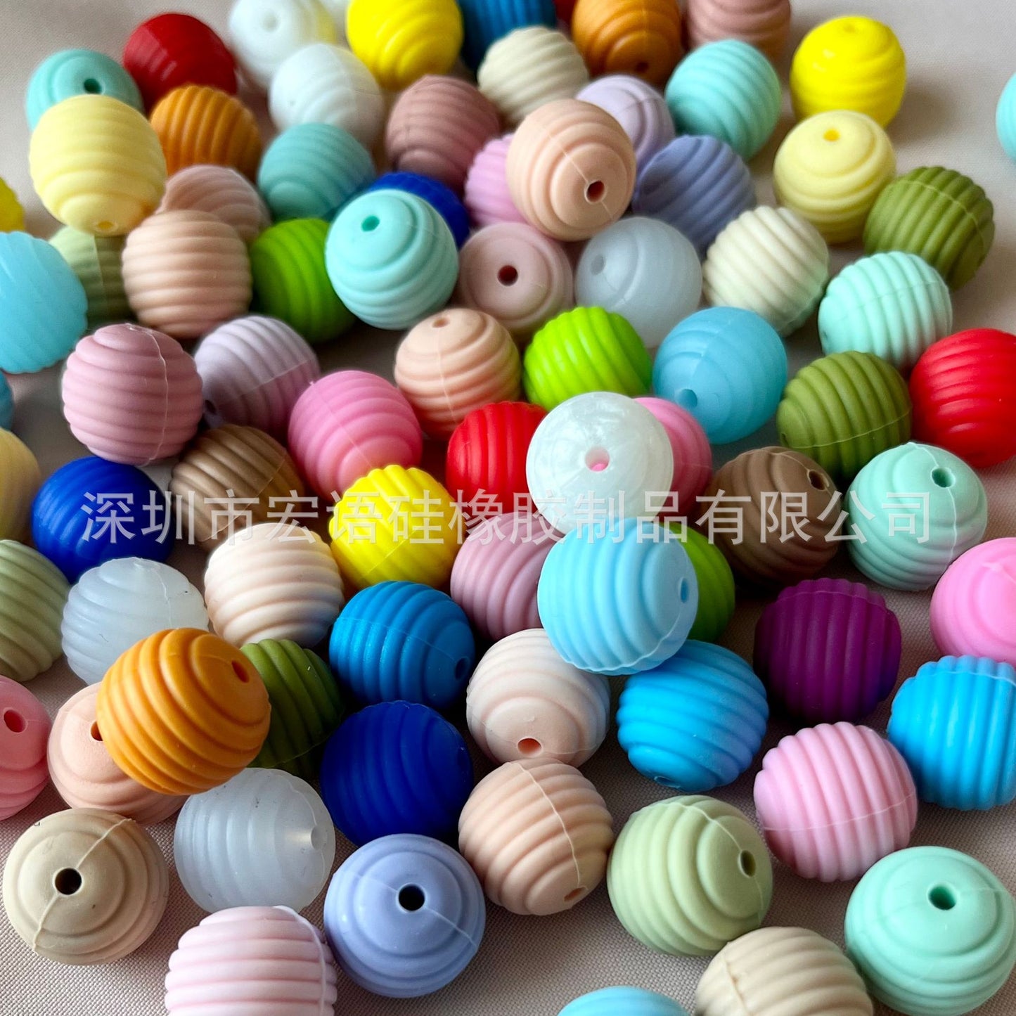 Thread bead DIY