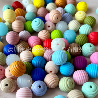 Thread bead DIY